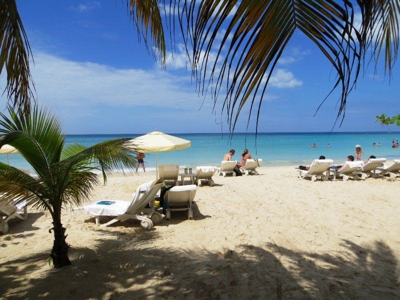 Idle Awhile Resort Negril Exterior photo